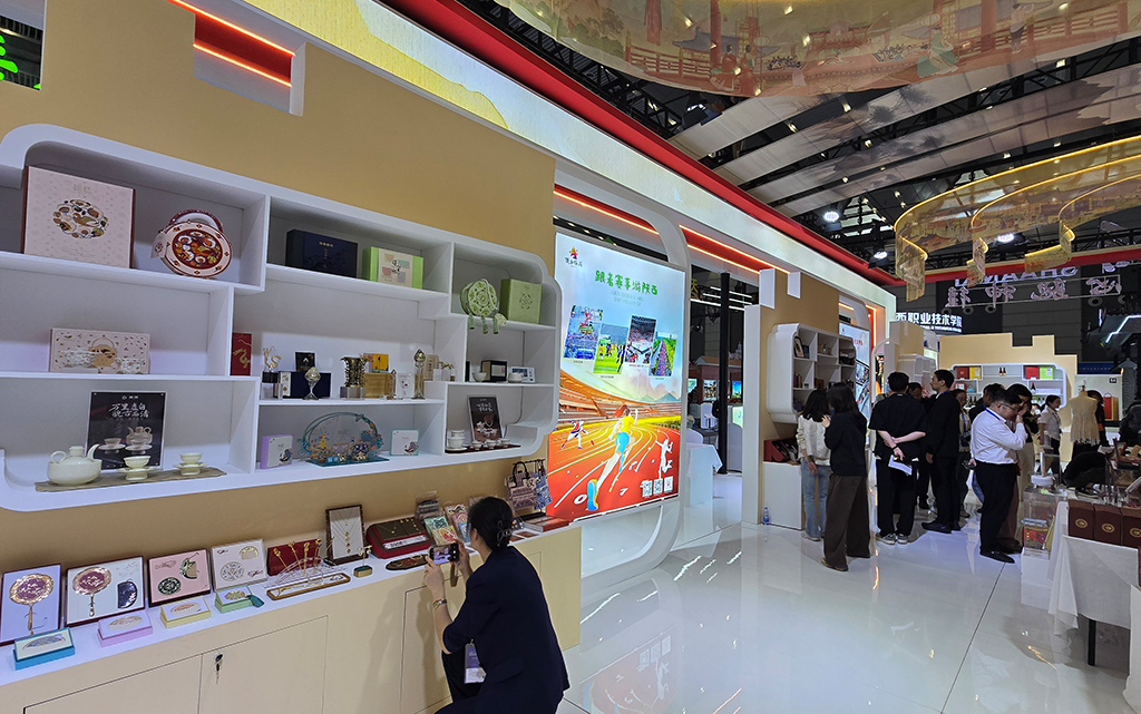 展臺(tái)設(shè)計(jì)16