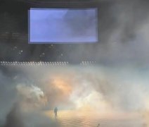 投資1億的侃爺演唱會，舞美被吐槽啥也沒有？